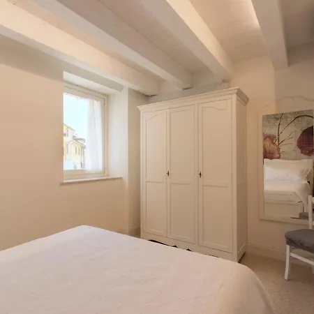 Apartman Marinelli - La Madonnina